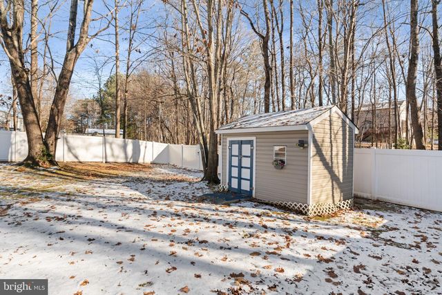 4208 MANETTE DR, Fredericksburg, VA 22408