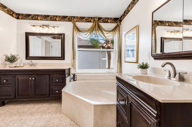 1941 W 148th way, Miramar, FL 33027