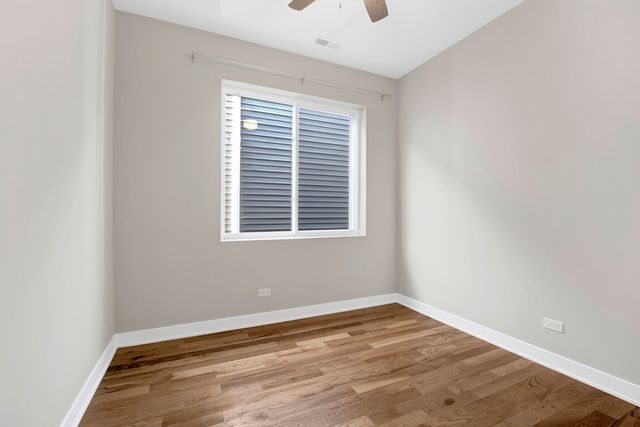 5843 W Corcoran Place, Chicago, IL 60644