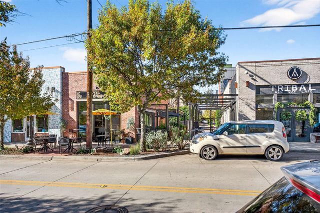 435 W 9th Street E, F, G, Dallas, TX 75208