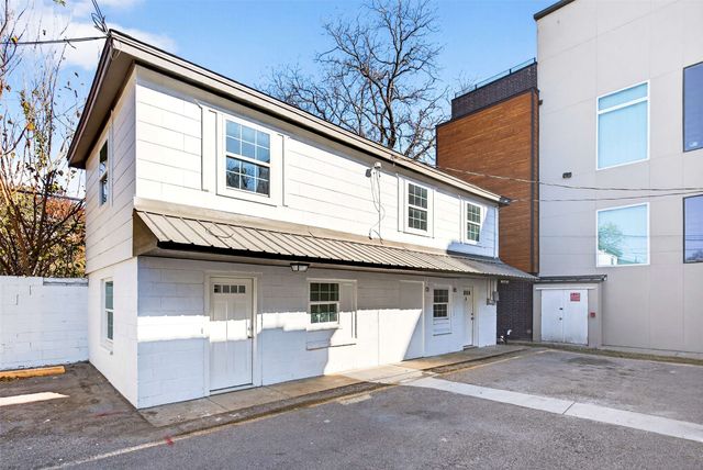 435 W 9th Street E, F, G, Dallas, TX 75208