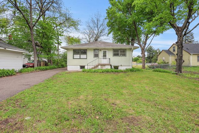 4871 Bald Eagle Avenue, White Bear Lake, MN 55110