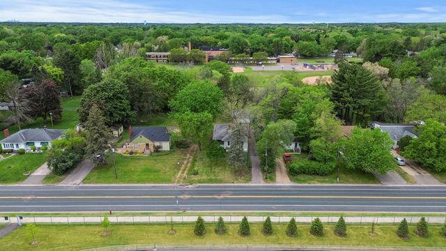 4871 Bald Eagle Avenue, White Bear Lake, MN 55110