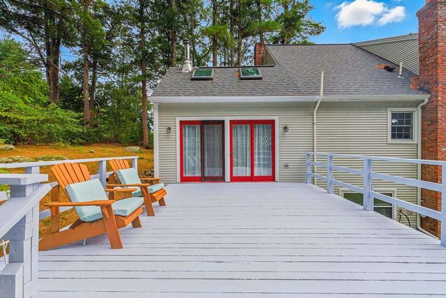 38 Groton Rd, Westford, MA 01886