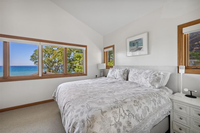 3987 Lake Shore Drive, New Buffalo, MI 49117