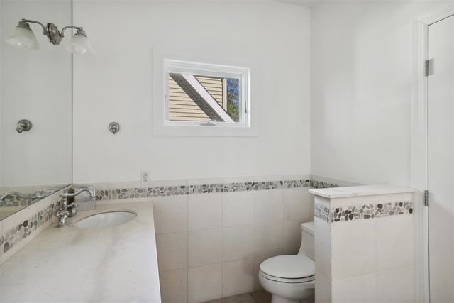 3987 Lake Shore Drive, New Buffalo, MI 49117