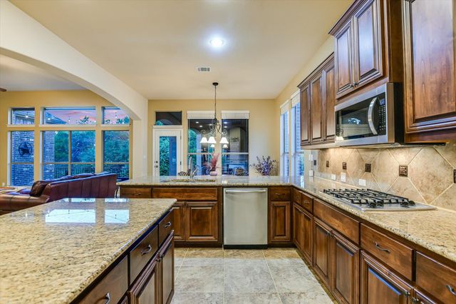 4712 Mont Blanc DR, Austin, TX 78738