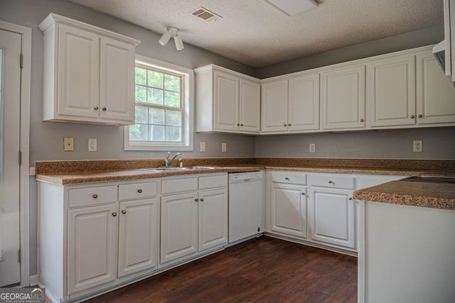 156 Whispering Pines Trail, Milner, GA 30257