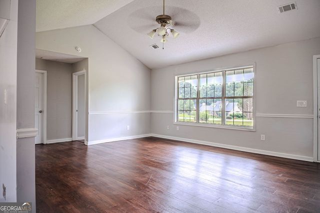 156 Whispering Pines Trail, Milner, GA 30257