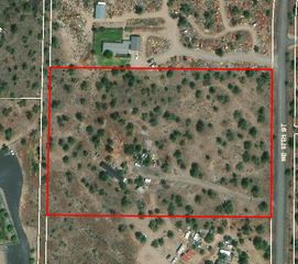 3295 NE 37th Street, Redmond, OR 97756