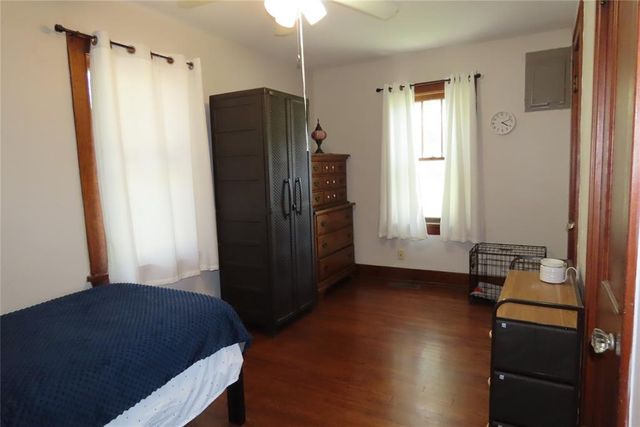 624 S Hazel Street, Guthrie, OK 73044