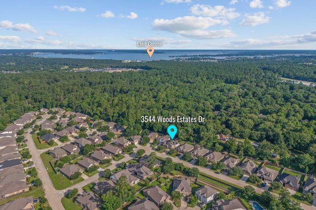 3544 Woods Estates Drive, Conroe, TX 77304