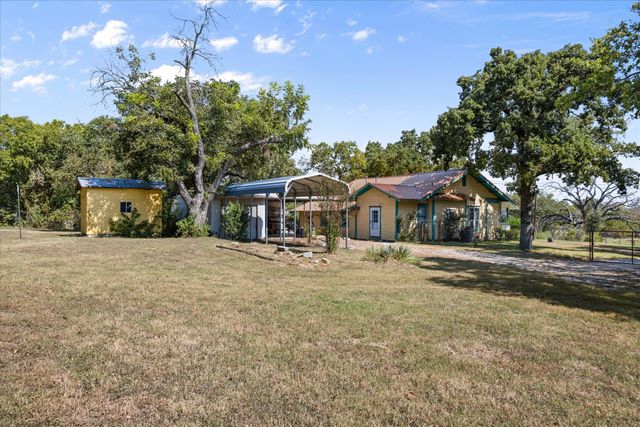 624 Alexander Road, Stephenville, TX 76401