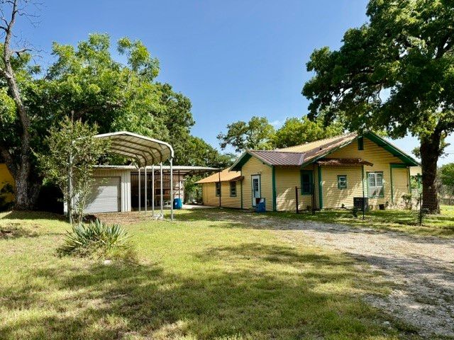624 Alexander Road, Stephenville, TX 76401