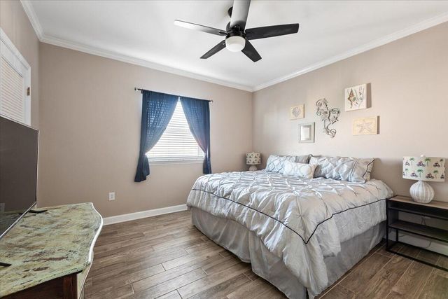 1625 Bulevar Mayor Street, K8, Pensacola Beach, FL 32561