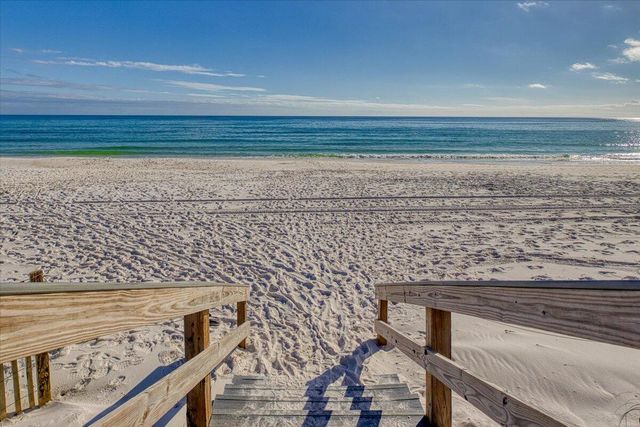 1625 Bulevar Mayor Street, K8, Pensacola Beach, FL 32561