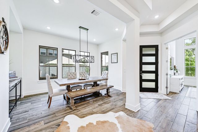 134 Staked Plains LN, Dripping Springs, TX 78620