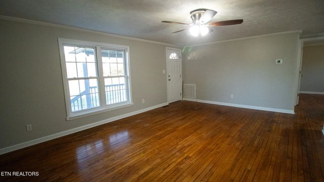 2687 W Old AJ Hwy, Strawberry Plains, TN 37871