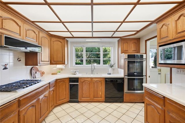 2932 Gainsborough Drive, San Marino, CA 91108