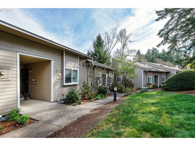 4628 Sw COMUS Pl, Portland, OR 97219