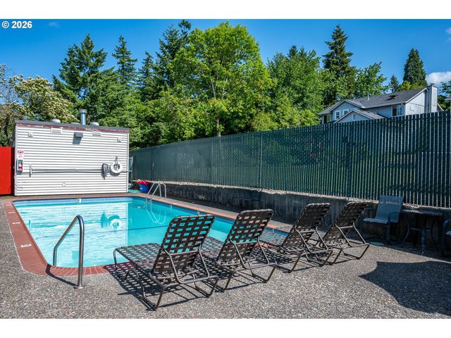 4628 Sw COMUS Pl, Portland, OR 97219