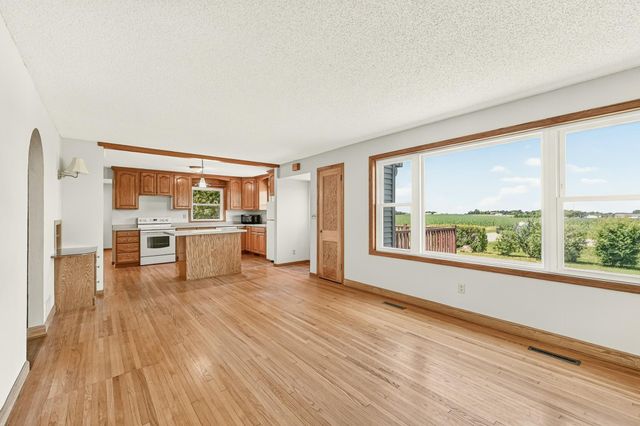 3010 55th Avenue NE, Rochester, MN 55906