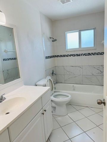 3421 Helena Drive, Lake Worth, FL 33461