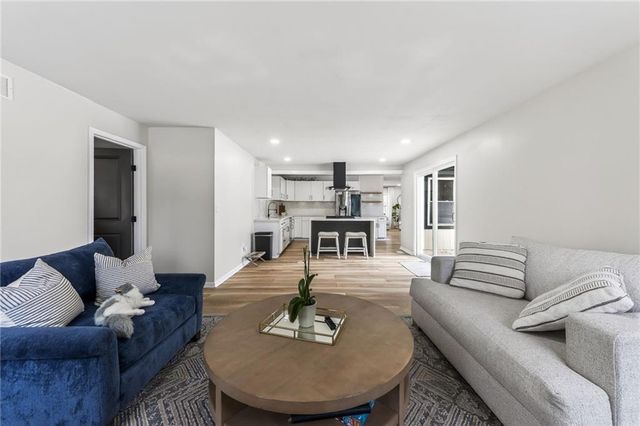 5117 Woodson Road, Raytown, MO 64133