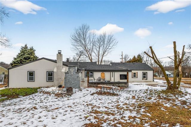 5117 Woodson Road, Raytown, MO 64133