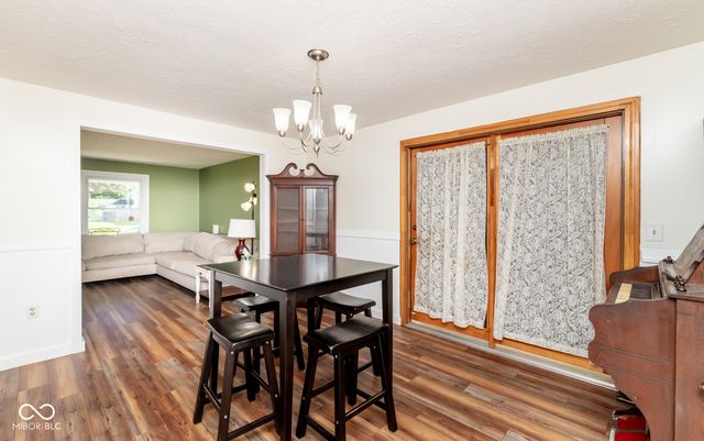 5205 Yellowwood Drive, Columbus, IN 47203