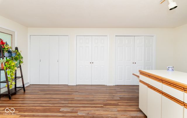 5205 Yellowwood Drive, Columbus, IN 47203