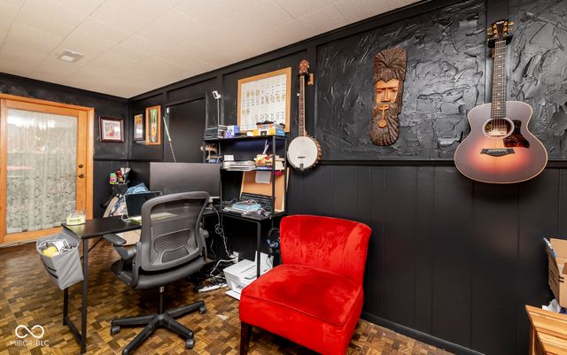 5205 Yellowwood Drive, Columbus, IN 47203