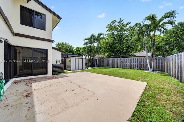 6834 SW 127th Pl, Miami, FL 33183
