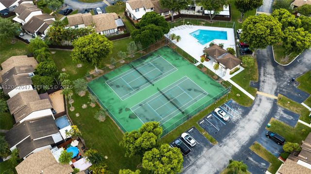 6834 SW 127th Pl, Miami, FL 33183
