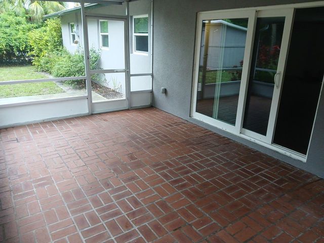 709 SE Alamanda Way, Stuart, FL 34996