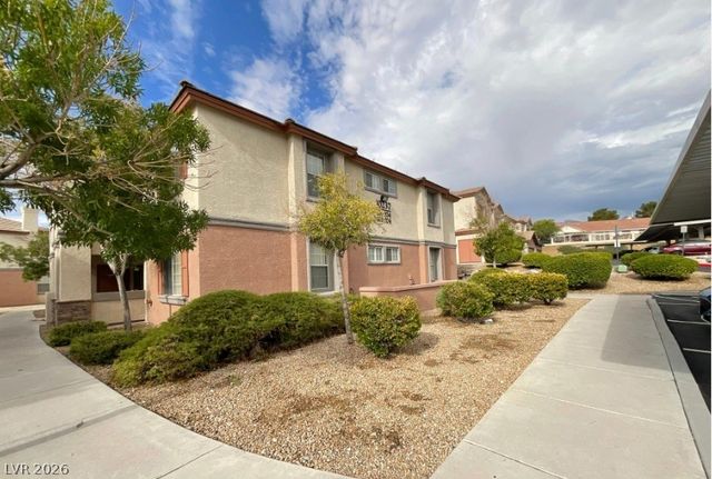 10237 King Henry Avenue 203, Las Vegas, NV 89144