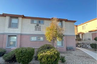 10237 King Henry Avenue 203, Las Vegas, NV 89144
