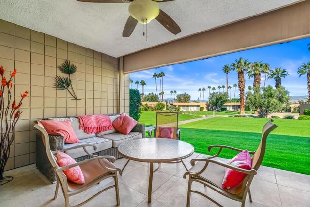 72877 El Paseo 512, Palm Desert, CA 92260