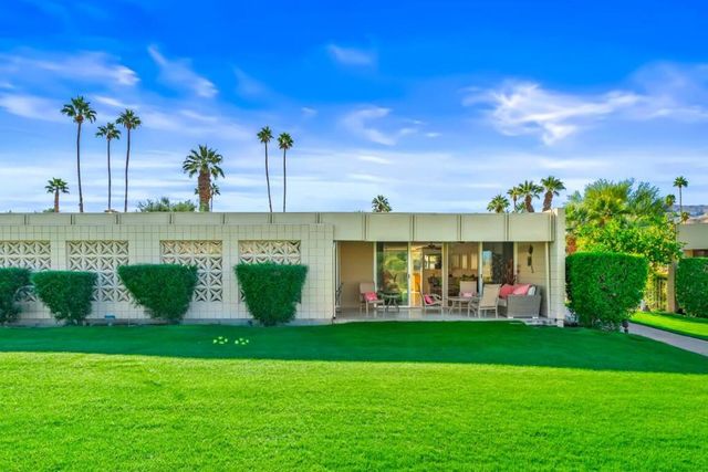 72877 El Paseo 512, Palm Desert, CA 92260