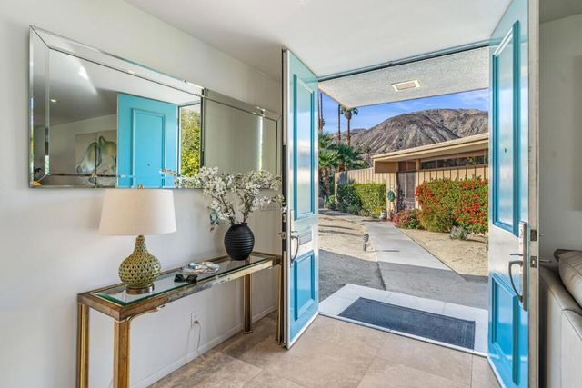 72877 El Paseo 512, Palm Desert, CA 92260