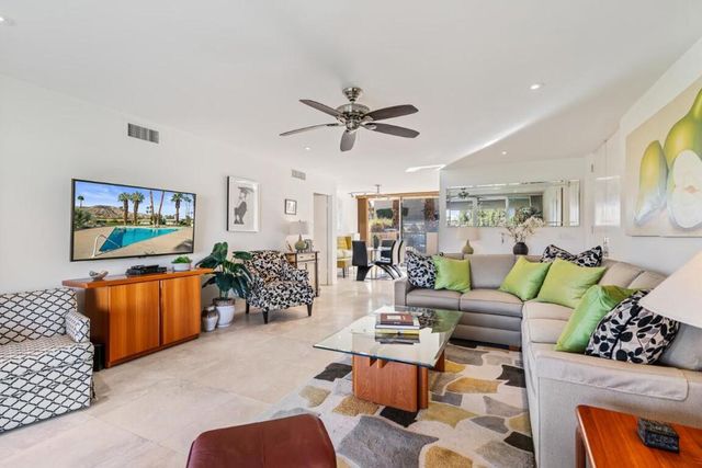 72877 El Paseo 512, Palm Desert, CA 92260