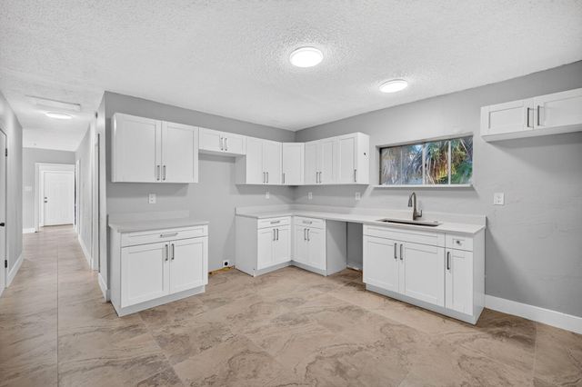 2731 NW 6TH Court, Fort Lauderdale, FL 33311