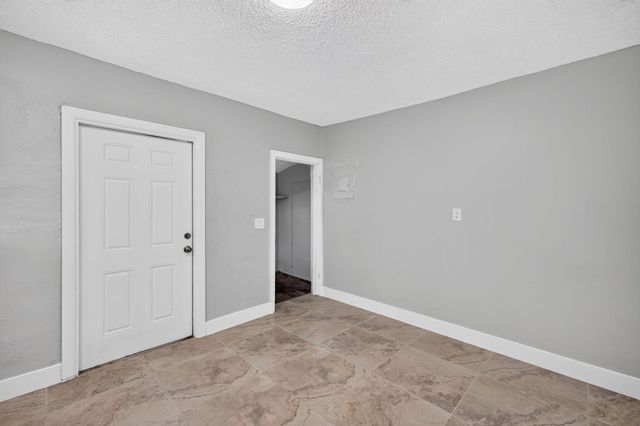 2731 NW 6TH Court, Fort Lauderdale, FL 33311