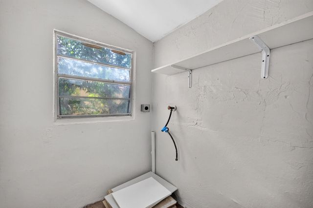 2731 NW 6TH Court, Fort Lauderdale, FL 33311