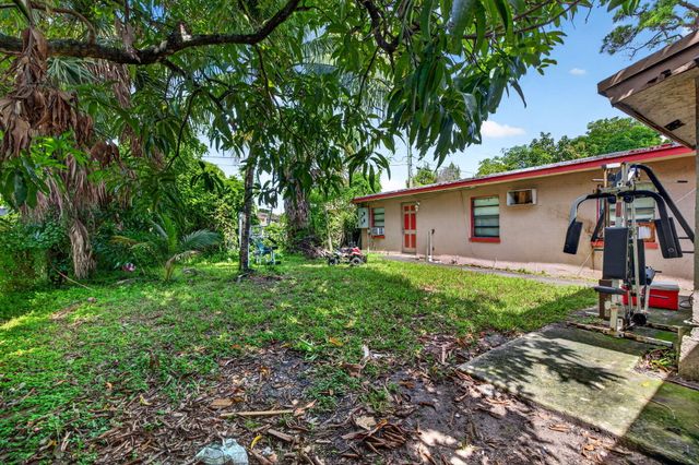 2731 NW 6TH Court, Fort Lauderdale, FL 33311