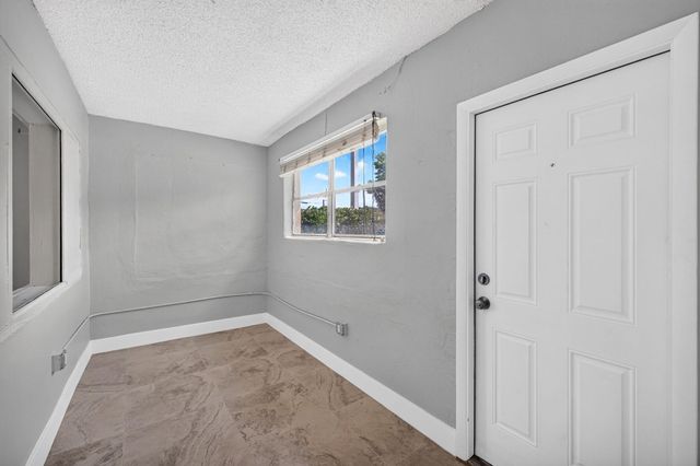 2731 NW 6TH Court, Fort Lauderdale, FL 33311