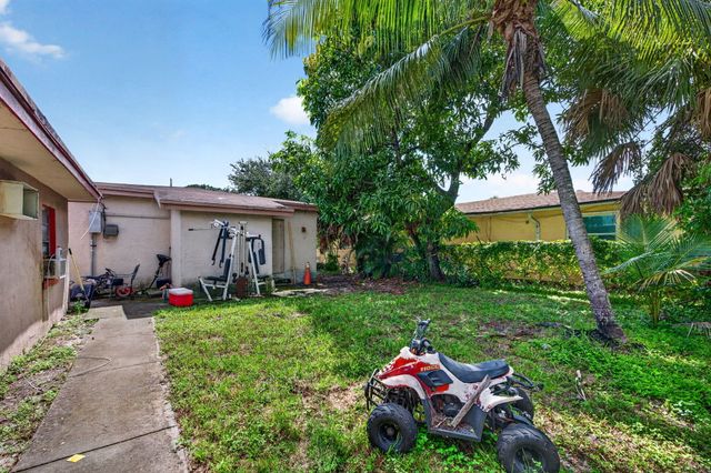 2731 NW 6TH Court, Fort Lauderdale, FL 33311