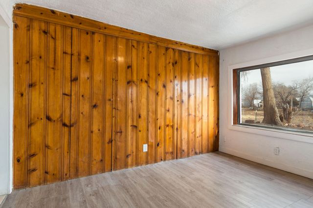 39 Orchard Road, Belen, NM 87002