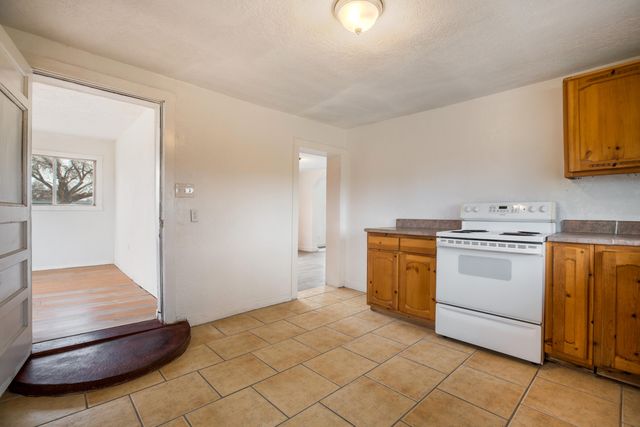 39 Orchard Road, Belen, NM 87002