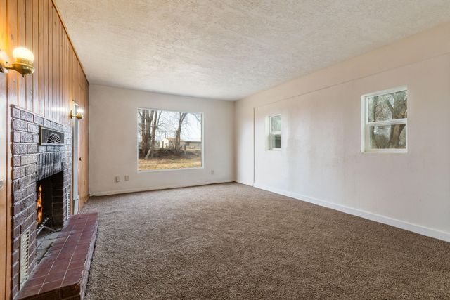 39 Orchard Road, Belen, NM 87002